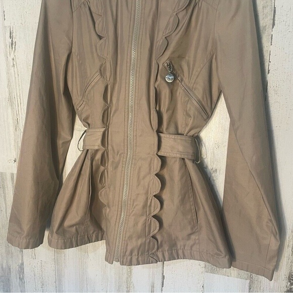 Betsey Johnson Khaki Tan Scalloped Tie Back Zip Up Jacket- size S - Picture 2 of 16